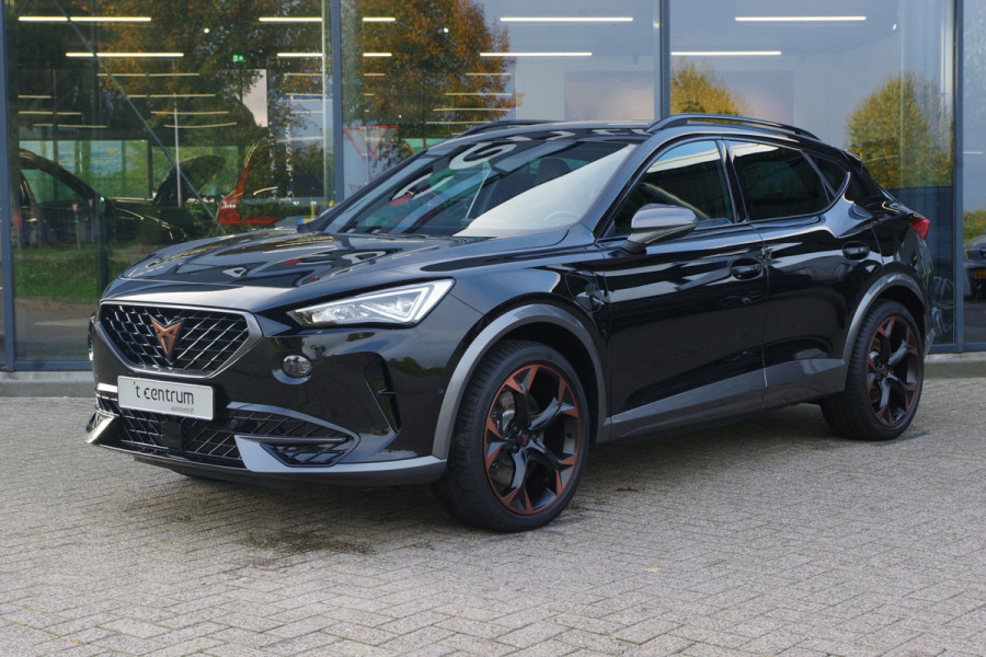 CUPRA Formentor 1.4 e-Hybrid 245 PK VZ Copper Edition PHEV, Panoramadak, Kuipstoelen, Carplay, Camera