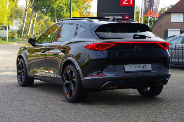 CUPRA Formentor 1.4 e-Hybrid 245 PK VZ Copper Edition PHEV, Panoramadak, Kuipstoelen, Carplay, Camera