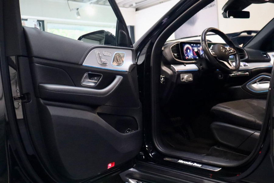 Mercedes-Benz GLE Coupé 350 e 4M AMG 63 Kit|Carbon|VOL|VOL Massage | Trekhaak | Geventileerde st | Carbon Mercedes-Benz GLE Coupé 350 e 4M AMG 63 Kit|Carbon|VOL|VOL Massage | Trekhaak | Geventileerde st | Carbon