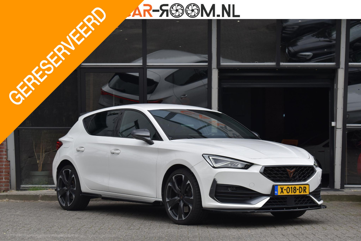 CUPRA Leon 1.4 e-Hybrid VZ Business Lane Stuurvw ACC CUPRA Leon 1.4 e-Hybrid VZ Business Lane Stuurvw ACC