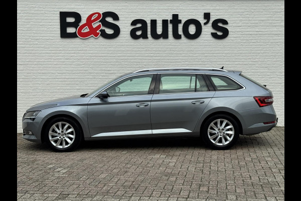 Škoda Superb Combi 1.8 TSI Style Business Automaat Adaptive cruise Climate control Leer/Alcantara Stoelverwarming Apple / Android