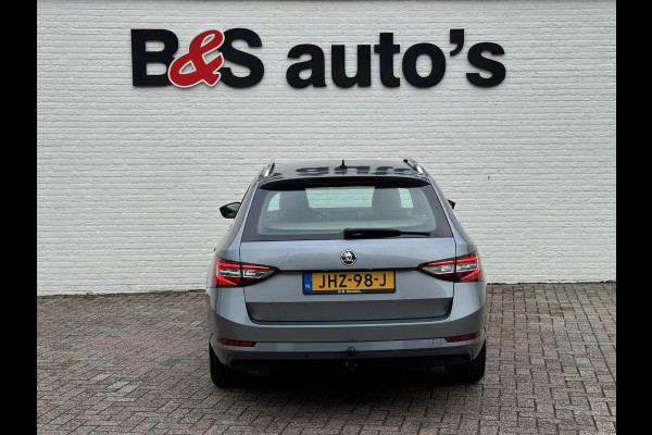 Škoda Superb Combi 1.8 TSI Style Business Automaat Adaptive cruise Climate control Leer/Alcantara Stoelverwarming Apple / Android