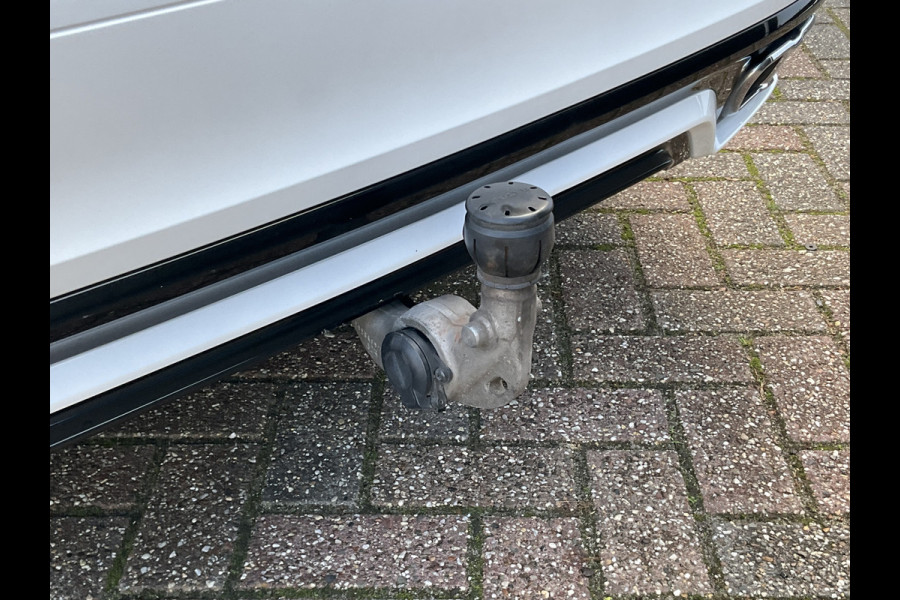 Volvo S60 2.0 T6 340pk AWD Twin Engine R-Design PHEV Pano.dak Leer Stoelverw. V+A