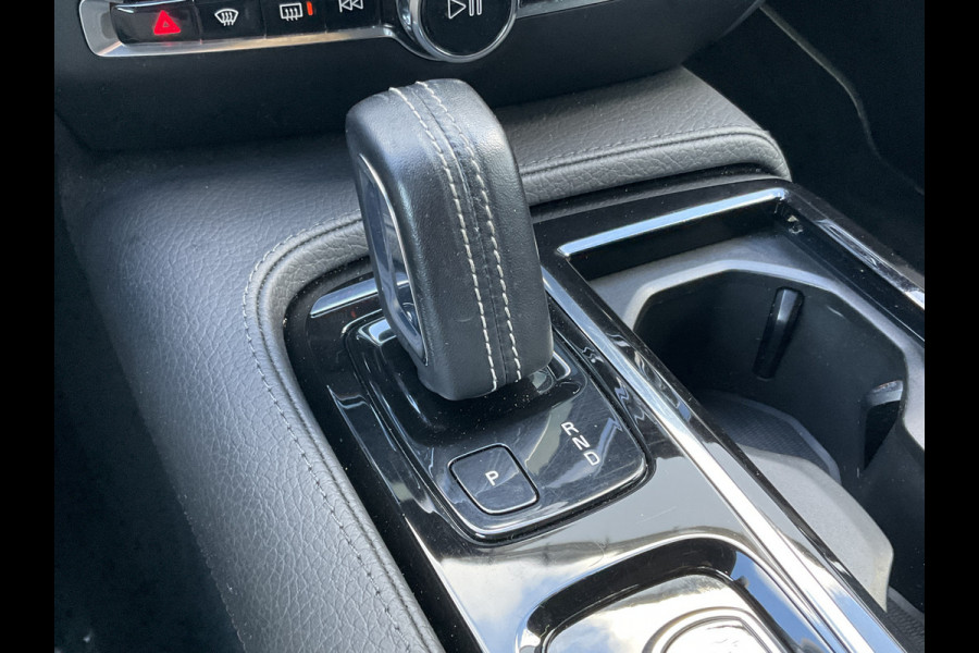 Volvo S60 2.0 T6 340pk AWD Twin Engine R-Design PHEV Pano.dak Leer Stoelverw. V+A