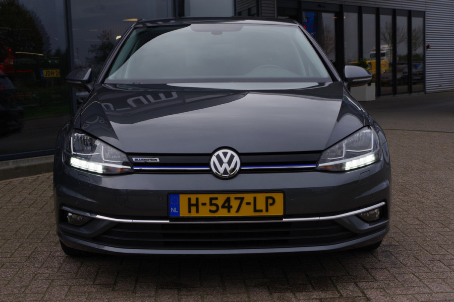 Volkswagen Golf 1.5 TSI 130 PK DSG-Automaat Comfortline BNS, Stoelverwarming, Carplay, Climate Control