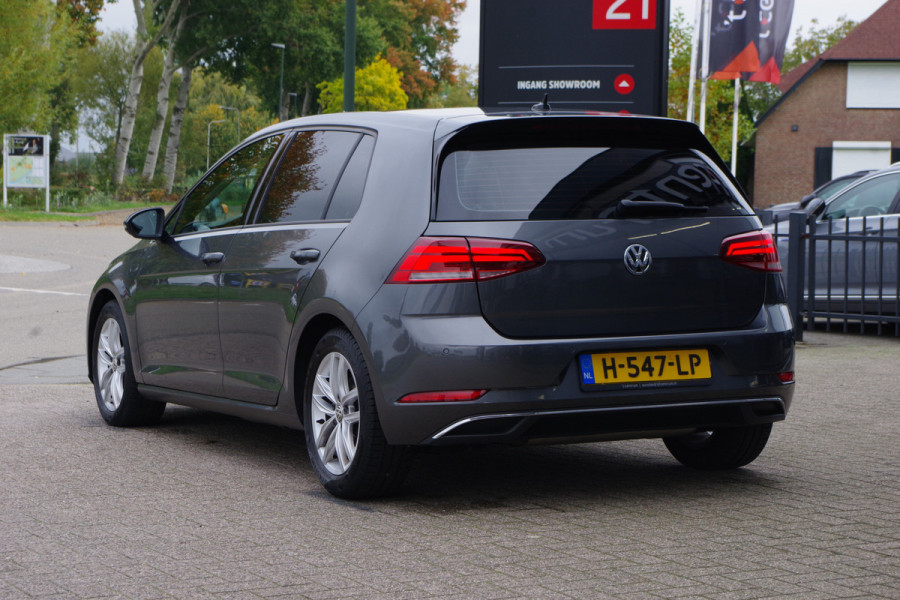 Volkswagen Golf 1.5 TSI 130 PK DSG-Automaat Comfortline BNS, Stoelverwarming, Carplay, Climate Control