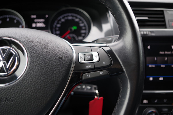 Volkswagen Golf 1.5 TSI 130 PK DSG-Automaat Comfortline BNS, Stoelverwarming, Carplay, Climate Control