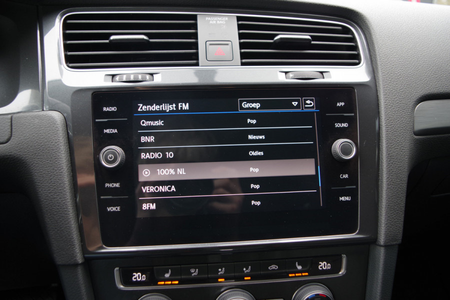 Volkswagen Golf 1.5 TSI 130 PK DSG-Automaat Comfortline BNS, Stoelverwarming, Carplay, Climate Control