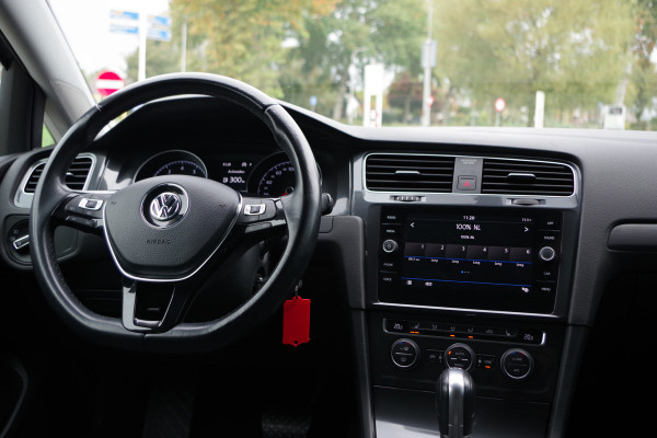 Volkswagen Golf 1.5 TSI 130 PK DSG-Automaat Comfortline BNS, Stoelverwarming, Carplay, Climate Control