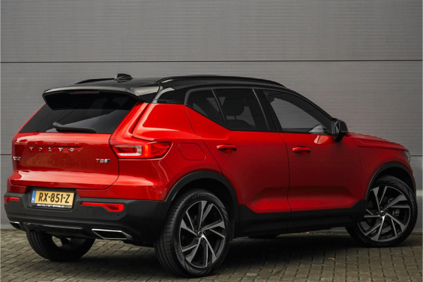 Volvo XC40 2.0 T5 AWD R-Design Pano Camera ACC 20" Volvo XC40 2.0 T5 AWD R-Design Pano Camera ACC 20"
