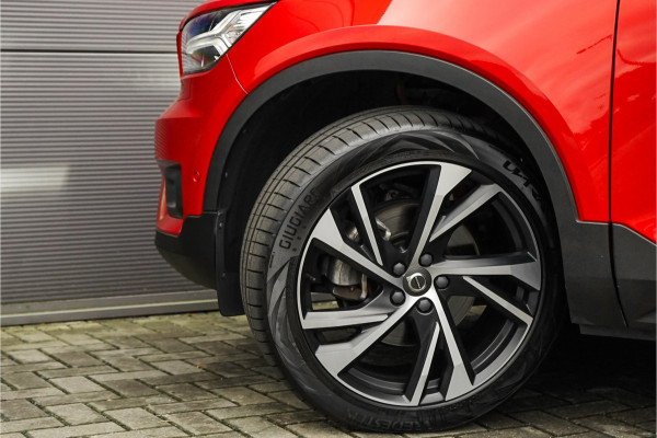 Volvo XC40 2.0 T5 AWD R-Design Pano Camera ACC 20" Volvo XC40 2.0 T5 AWD R-Design Pano Camera ACC 20"