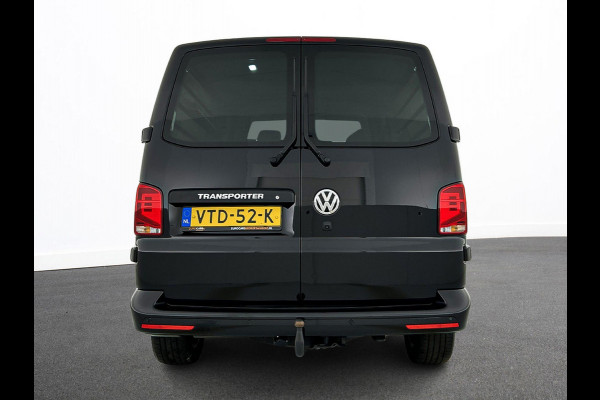Volkswagen Transporter 2.0 TDI L2H1 Dubbele Cabine Highline Automaat Navigatie Carplay Parkeersensoren Trekhaak Cruise control (Acc) 6-zits Euro6