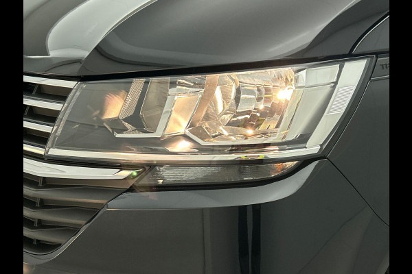 Volkswagen Transporter 2.0 TDI L2H1 Dubbele Cabine Highline Automaat Navigatie Carplay Parkeersensoren Trekhaak Cruise control (Acc) 6-zits Euro6
