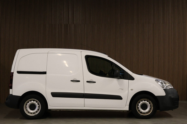 Citroën Berlingo 1.6 BlueHDI | Airco | Cruise control | Trekhaak | Bluetooth | Schuifdeur | Elek. ramen | Houten vloer | NAP Logisch | NL Auto | Nieuwe APK