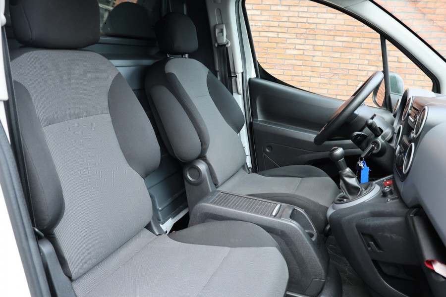 Citroën Berlingo 1.6 BlueHDI | Airco | Cruise control | Trekhaak | Bluetooth | Schuifdeur | Elek. ramen | Houten vloer | NAP Logisch | NL Auto | Nieuwe APK