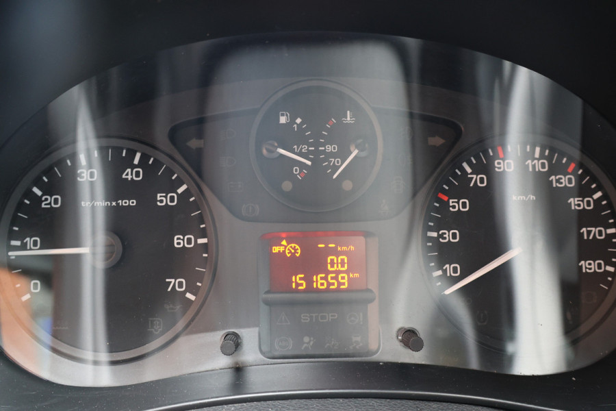 Citroën Berlingo 1.6 BlueHDI | Airco | Cruise control | Trekhaak | Bluetooth | Schuifdeur | Elek. ramen | Houten vloer | NAP Logisch | NL Auto | Nieuwe APK