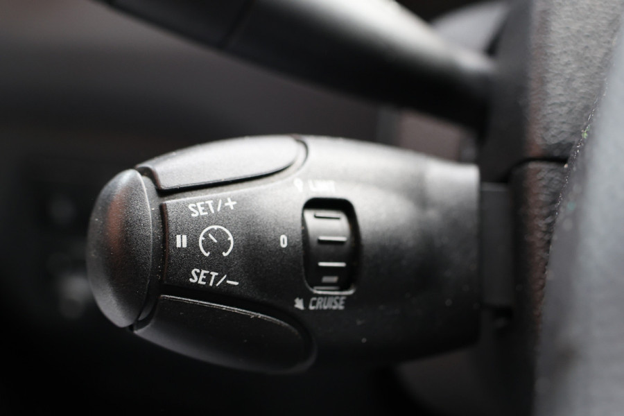 Citroën Berlingo 1.6 BlueHDI | Airco | Cruise control | Trekhaak | Bluetooth | Schuifdeur | Elek. ramen | Houten vloer | NAP Logisch | NL Auto | Nieuwe APK