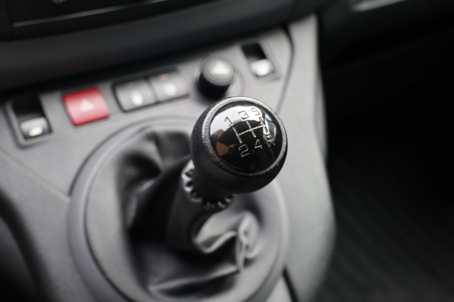 Citroën Berlingo 1.6 BlueHDI | Airco | Cruise control | Trekhaak | Bluetooth | Schuifdeur | Elek. ramen | Houten vloer | NAP Logisch | NL Auto | Nieuwe APK