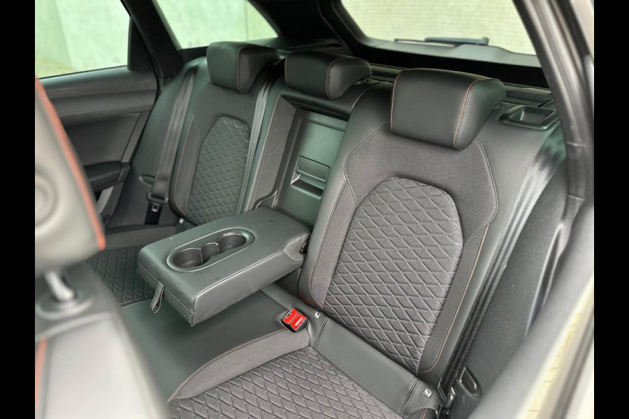 Seat Leon Sportstourer 1.5 eTSI FR Camera 230V Carplay DAB 18''
