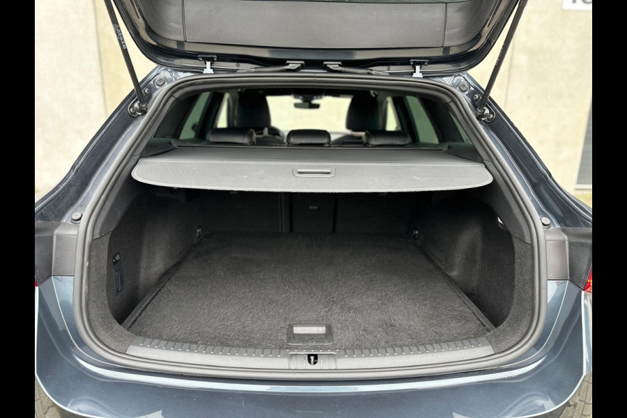 Seat Leon Sportstourer 1.5 eTSI FR Camera 230V Carplay DAB 18''