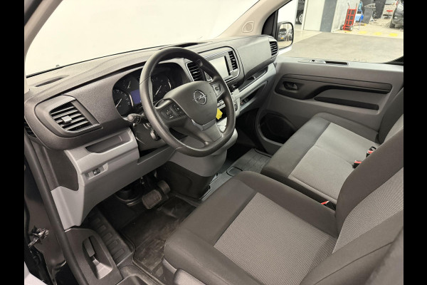 Opel Vivaro 2.0 CDTI L3H1 Edition Dubbele Cabine Airco Bluetooth Navi Trekhaak Opel Vivaro 2.0 CDTI L3H1 Edition Dubbele Cabine Airco Bluetooth Navi Trekhaak