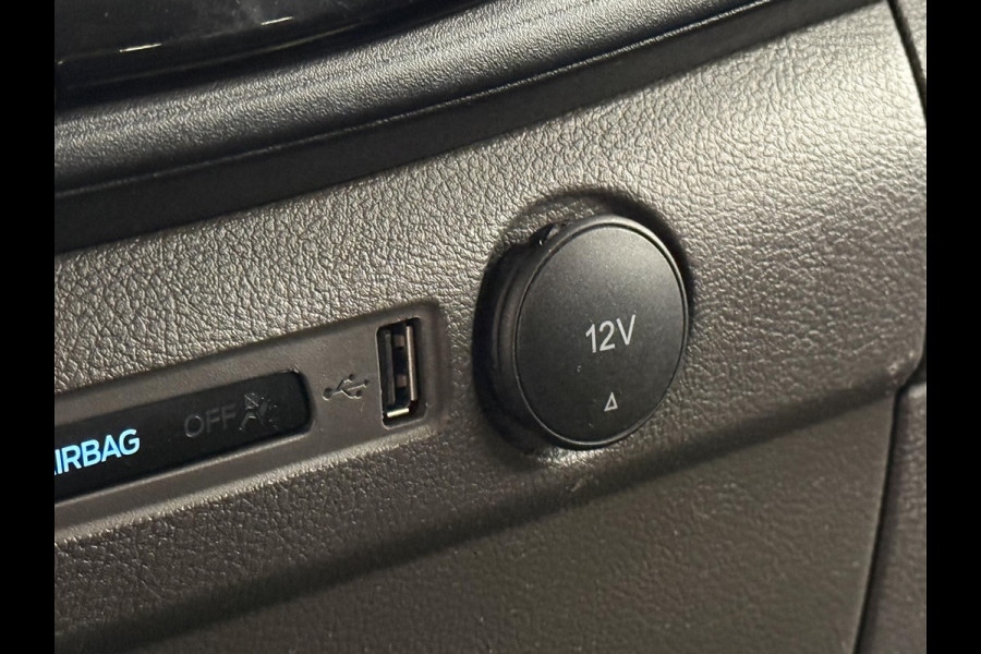 Ford Transit Custom 300 2.0 TDCI L2H1 Limited Dubbele cabine Automaat Navi Airco 2 Schuifdeuren Trekhaak PDC Carplay DAB