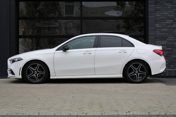 Mercedes-Benz A-Klasse 180 Business Solution AMG | NAP | PANO/SCHUIFDAK | AMG-LINE | ALARM KLASSE 3 | CAMERA |