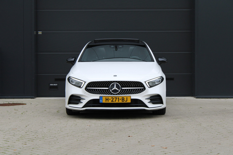 Mercedes-Benz A-Klasse 180 Business Solution AMG | NAP | PANO/SCHUIFDAK | AMG-LINE | ALARM KLASSE 3 | CAMERA |