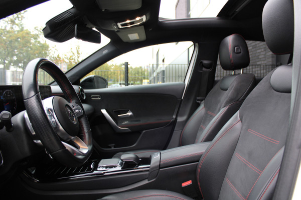 Mercedes-Benz A-Klasse 180 Business Solution AMG | NAP | PANO/SCHUIFDAK | AMG-LINE | ALARM KLASSE 3 | CAMERA |