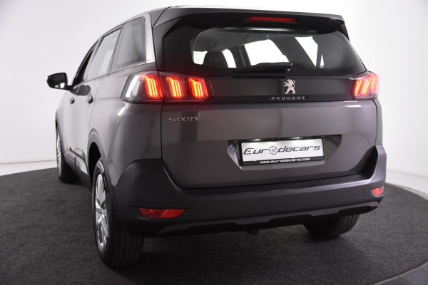 Peugeot 5008 Active Pack Automaat *1ste Eigenaar*7-Zits*Trekhaak* Peugeot 5008 Active Pack Automaat *1ste Eigenaar*7-Zits*Trekhaak*