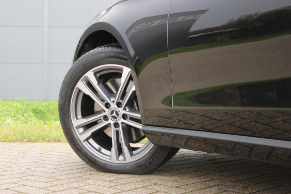 Mercedes-Benz E-Klasse 200 Avantgarde / 360CAM / MEMORY / SFEER