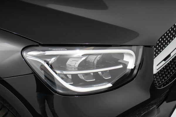 Mercedes-Benz GLC 300e 4MATIC Business Solution AMG | Navigatie | Camera | Climate control  | Lichtmetalen Velgen | DAB | Electrisch bedienbare achterklep | Rij assistent pakket | Extra Getint Glas