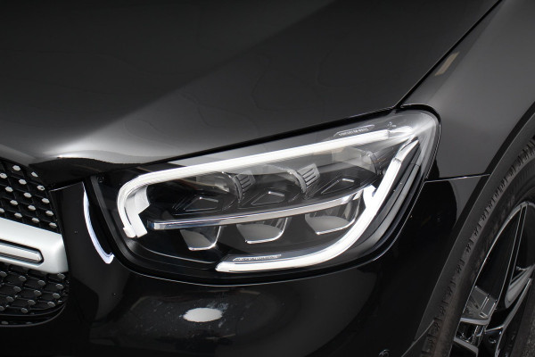Mercedes-Benz GLC 300e 4MATIC Business Solution AMG | Navigatie | Camera | Climate control  | Lichtmetalen Velgen | DAB | Electrisch bedienbare achterklep | Rij assistent pakket | Extra Getint Glas