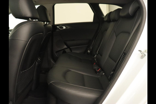 Kia Ceed 1.6 DCT PHEV ExecutiveLine | Panoramadak | Trekhaak | Leder | Stoelventilatie | Carplay | Adaptive cruise | Camera | Stoel & stuurverwarming | Navigatie