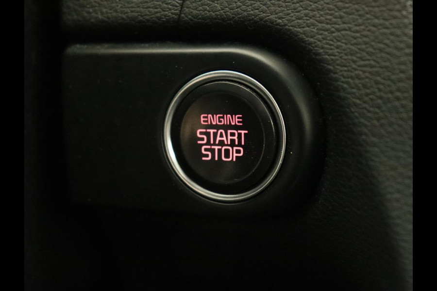 Kia Ceed 1.6 DCT PHEV ExecutiveLine | Panoramadak | Trekhaak | Leder | Stoelventilatie | Carplay | Adaptive cruise | Camera | Stoel & stuurverwarming | Navigatie
