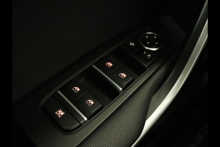 Kia Ceed 1.6 DCT PHEV ExecutiveLine | Panoramadak | Trekhaak | Leder | Stoelventilatie | Carplay | Adaptive cruise | Camera | Stoel & stuurverwarming | Navigatie