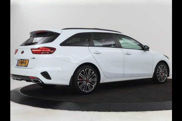Kia Ceed 1.6 DCT PHEV ExecutiveLine | Panoramadak | Trekhaak | Leder | Stoelventilatie | Carplay | Adaptive cruise | Camera | Stoel & stuurverwarming | Navigatie