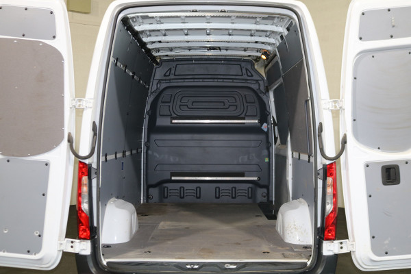 Mercedes-Benz Sprinter 319 3.0 V6 CDI L2 H2 Automaat Airco Navigatie Camera