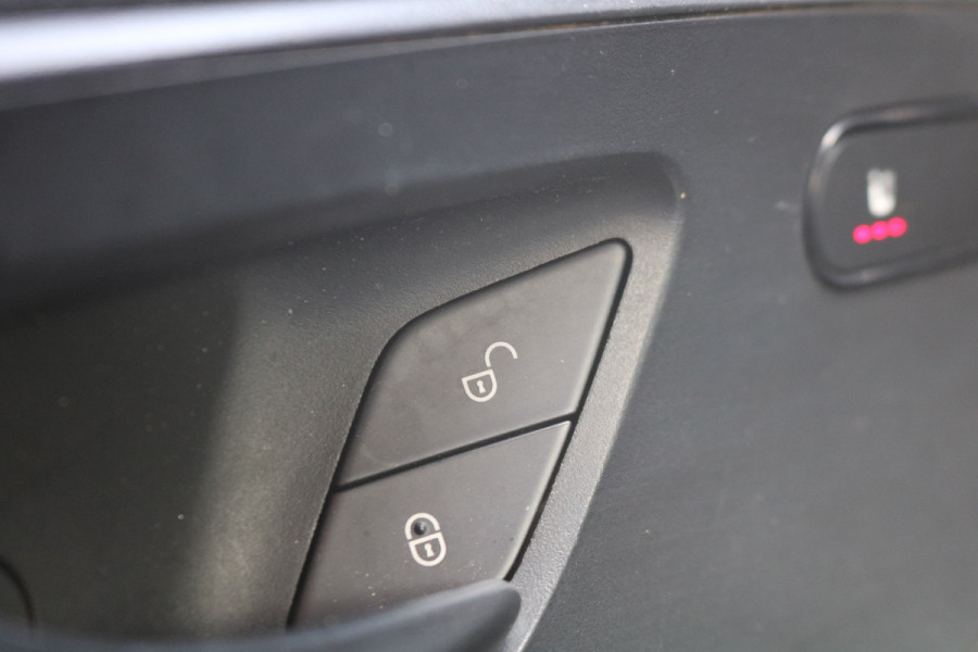Mercedes-Benz Sprinter 319 3.0 V6 CDI L2 H2 Automaat Airco Navigatie Camera