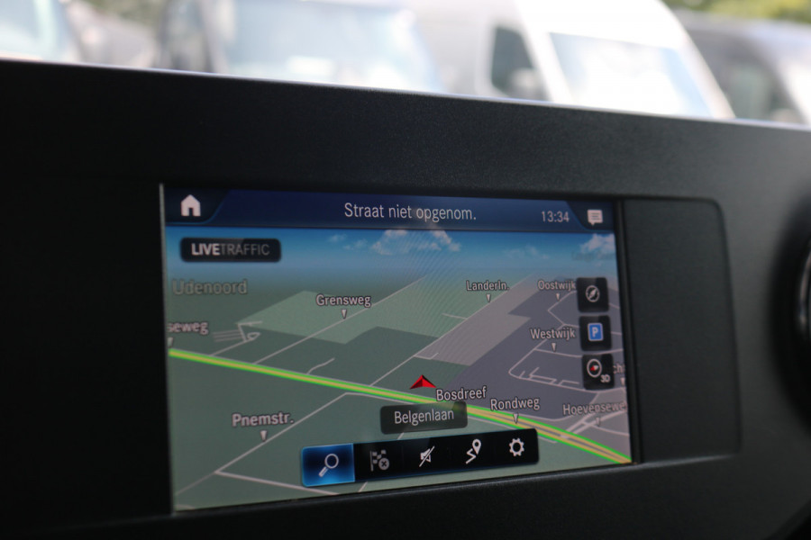 Mercedes-Benz Sprinter 319 3.0 V6 CDI L2 H2 Automaat Airco Navigatie Camera