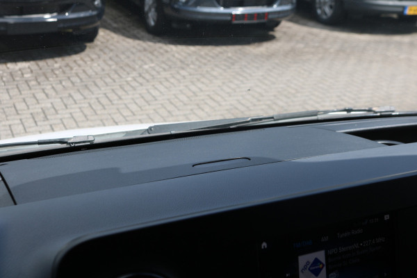 Mercedes-Benz Sprinter 319 3.0 V6 CDI L2 H2 Automaat Airco Navigatie Camera