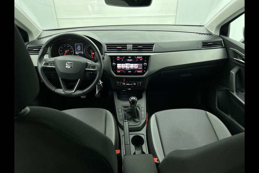 Seat Ibiza 1.0 TSI Style Business Intense (CAMERA, CARPLAY, 1e EIGENAAR, GOED ONDERHOUDEN) Seat Ibiza 1.0 TSI Style Business Intense (CAMERA, CARPLAY, 1e EIGENAAR, GOED ONDERHOUDEN)