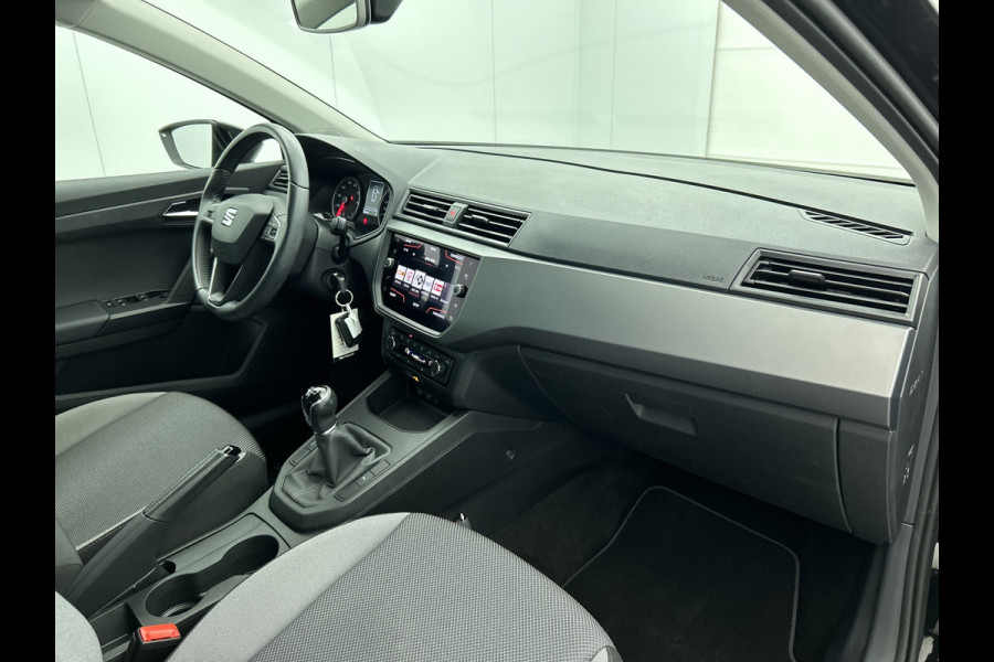 Seat Ibiza 1.0 TSI Style Business Intense (CAMERA, CARPLAY, 1e EIGENAAR, GOED ONDERHOUDEN) Seat Ibiza 1.0 TSI Style Business Intense (CAMERA, CARPLAY, 1e EIGENAAR, GOED ONDERHOUDEN)
