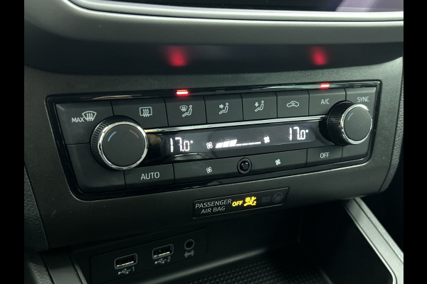 Seat Ibiza 1.0 TSI Style Business Intense (CAMERA, CARPLAY, 1e EIGENAAR, GOED ONDERHOUDEN) Seat Ibiza 1.0 TSI Style Business Intense (CAMERA, CARPLAY, 1e EIGENAAR, GOED ONDERHOUDEN)