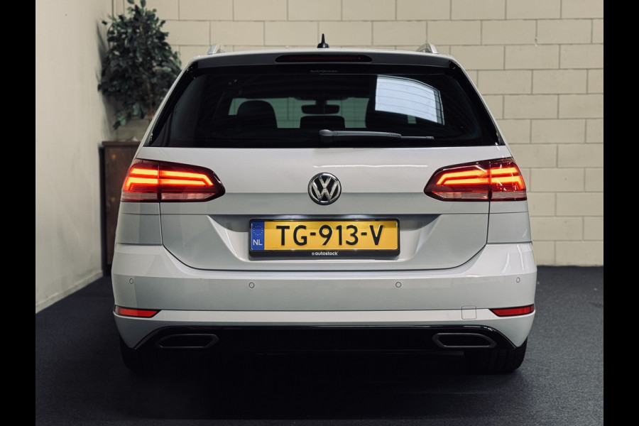 Volkswagen GOLF Variant 1.5 TSI Highline R-Line 2x | Panorama | Camera | Virtual Volkswagen GOLF Variant 1.5 TSI Highline R-Line 2x | Panorama | Camera | Virtual