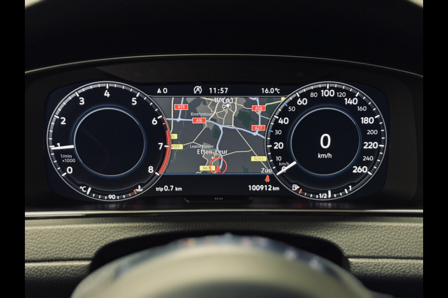 Volkswagen GOLF Variant 1.5 TSI Highline R-Line 2x | Panorama | Camera | Virtual Volkswagen GOLF Variant 1.5 TSI Highline R-Line 2x | Panorama | Camera | Virtual