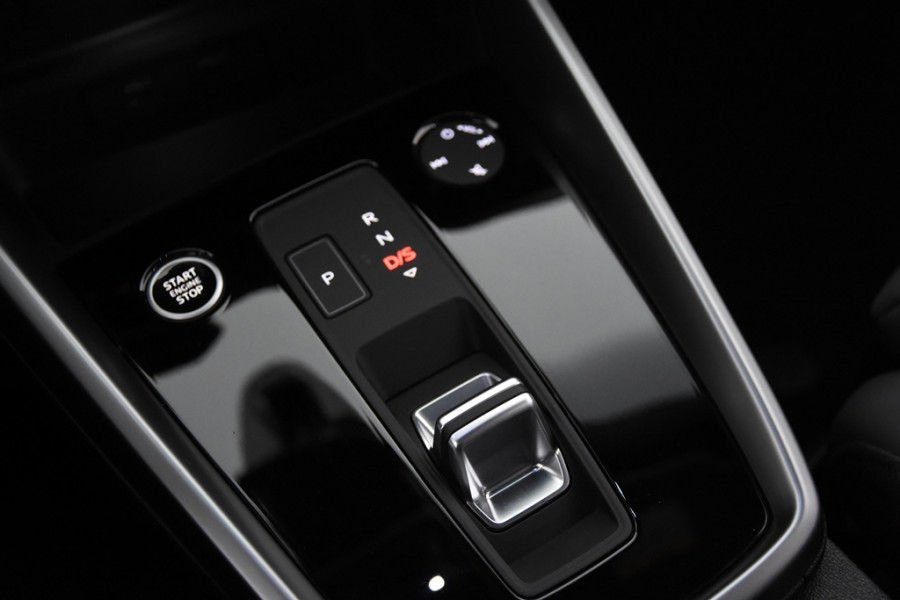 Audi A3 Sportback 40 TFSI e Edition *1ste Eigenaar*Leer*Navigatie*Stoelverwarming*Trekhaak*