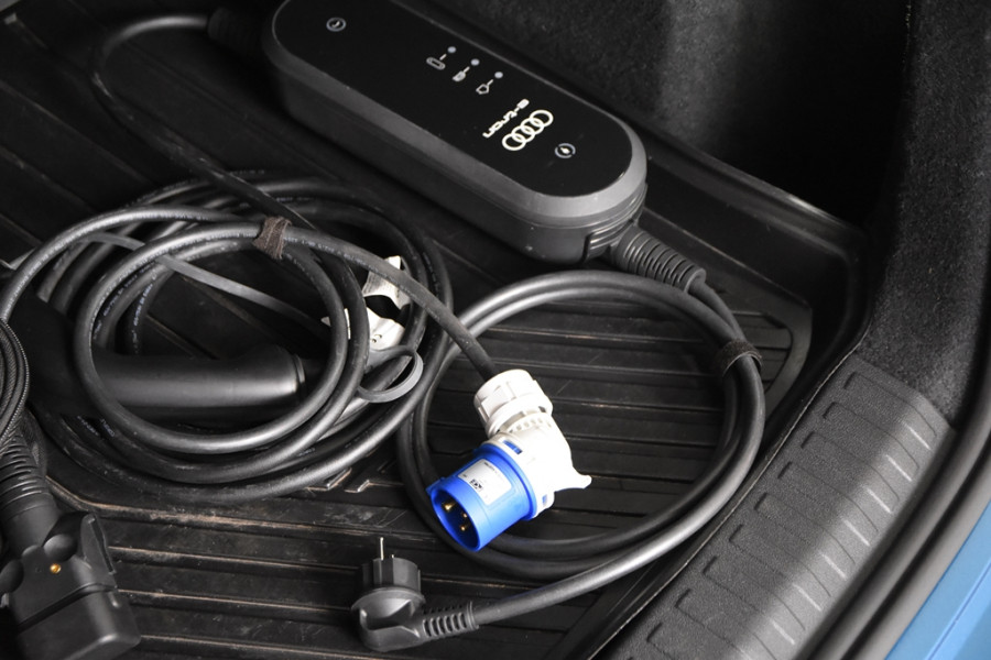 Audi A3 Sportback 40 TFSI e Edition *1ste Eigenaar*Leer*Navigatie*Stoelverwarming*Trekhaak*