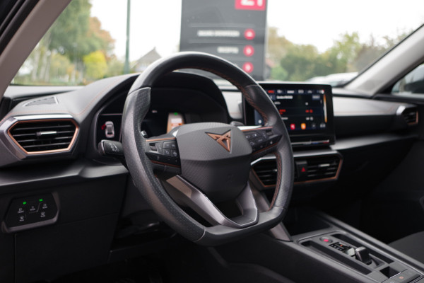 CUPRA Formentor 1.4 e-Hybrid 204 PK Business PHEV, Winterpakket, Adap. Cruise Control, Camera, Carplay CUPRA Formentor 1.4 e-Hybrid 204 PK Business PHEV, Winterpakket, Adap. Cruise Control, Camera, Carplay