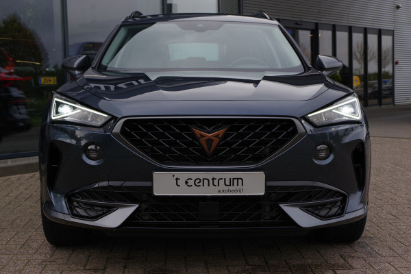 CUPRA Formentor 1.4 e-Hybrid 204 PK Business PHEV, Winterpakket, Adap. Cruise Control, Camera, Carplay CUPRA Formentor 1.4 e-Hybrid 204 PK Business PHEV, Winterpakket, Adap. Cruise Control, Camera, Carplay